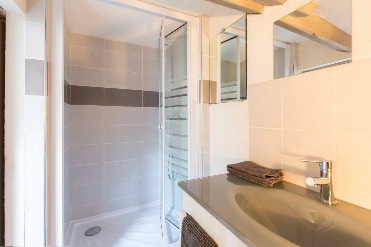 Decouvrir Lourdes Apartment Ngoại thất bức ảnh